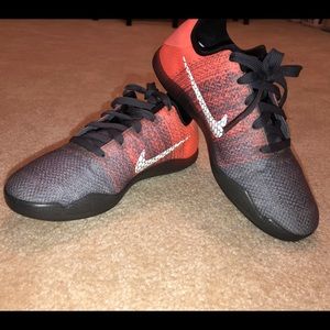 Boys Nike Kobe XI